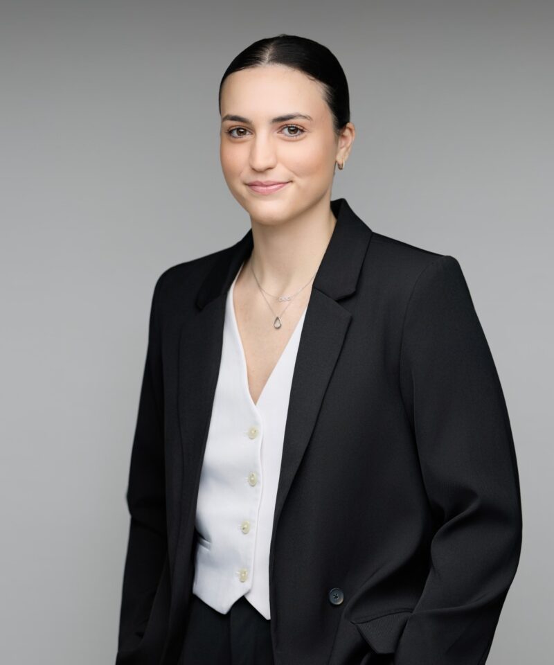 Guillou, Alexya