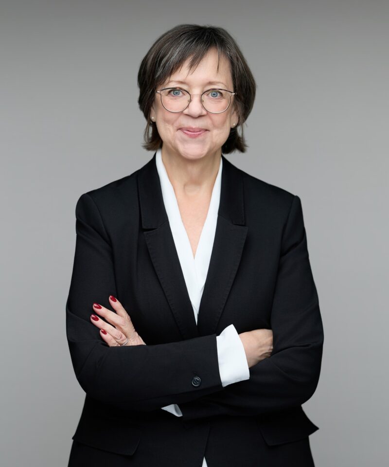 Lesieur, Louise