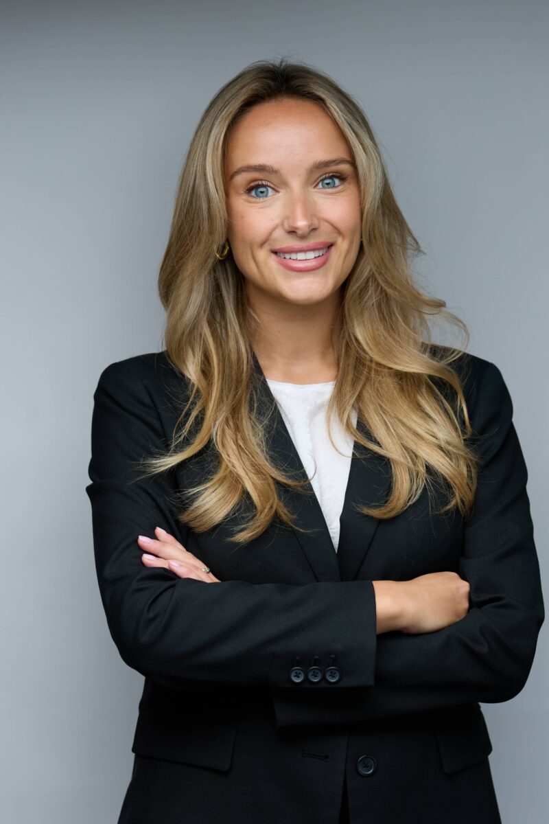 Lajoie, Sara